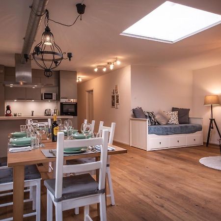 2 Bedroom - City Center Apartment - Interlaken Bagian luar foto